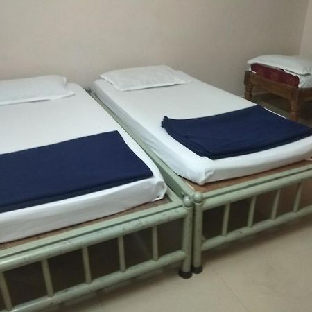Apoorva Residency Bangalore Bagian luar foto
