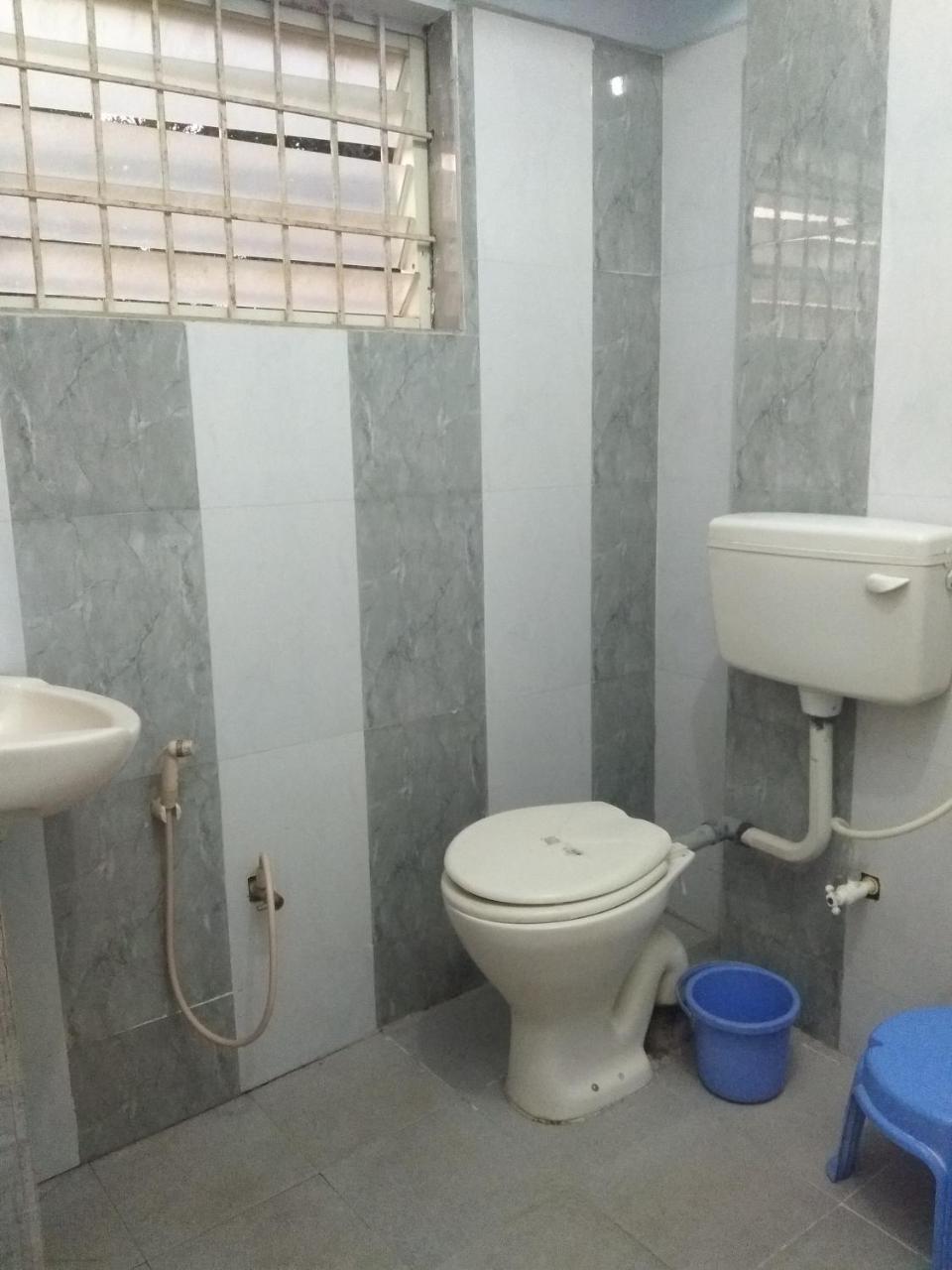 Apoorva Residency Bangalore Bagian luar foto