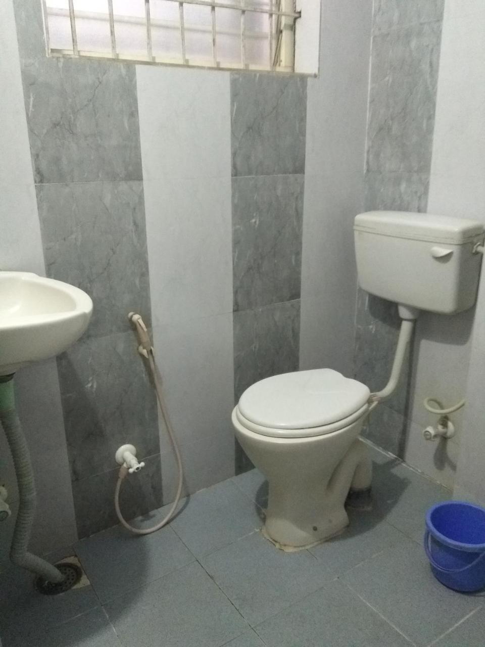 Apoorva Residency Bangalore Bagian luar foto
