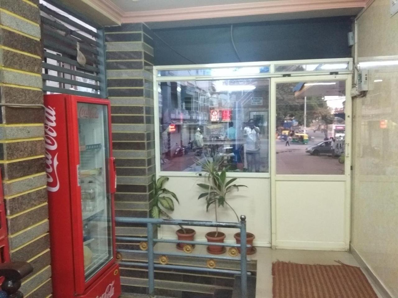 Apoorva Residency Bangalore Bagian luar foto